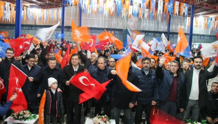 Uşak’ta AK Parti İl Başkanlığınca ‘Büyük Yürüyüş’ düzenlendi