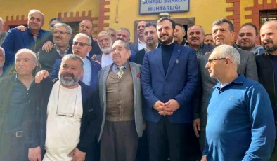 Bağcılar’ın Güneşli Mahallesi’nde 40 yıllık muhtarlık görevi devredildi