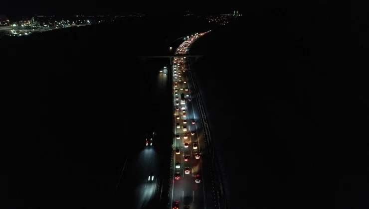 İstanbul-İzmir Otoyolu’nda Bayram Yoğunluğu Devam Ediyor