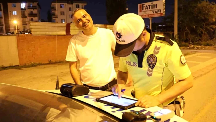 Aksaray’da alkollü araç kullanan sürücü polis tarafından yakalandı