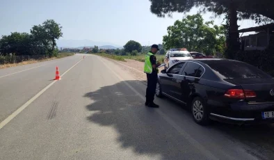 Balıkesir’de Jandarma Ekipleri Trafik Denetimi Yaptı