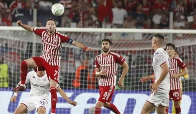 Fiorentina’yı 1-0 yenen Olympiakos, UEFA Konferans Ligi şampiyonu oldu