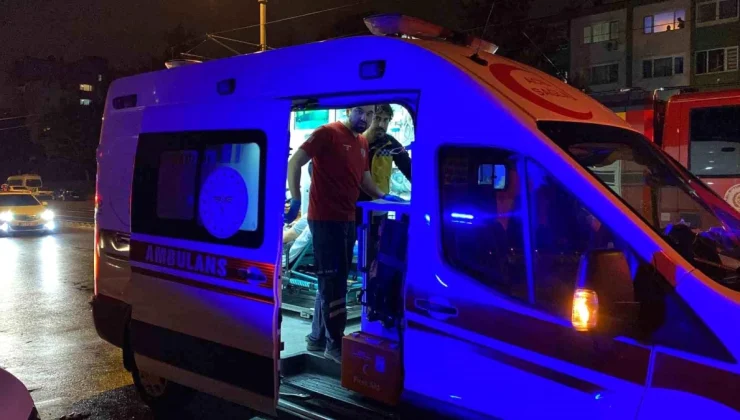 İzmit’te trafik kazası: 1 yaralı, araçlar kullanılamaz hale geldi