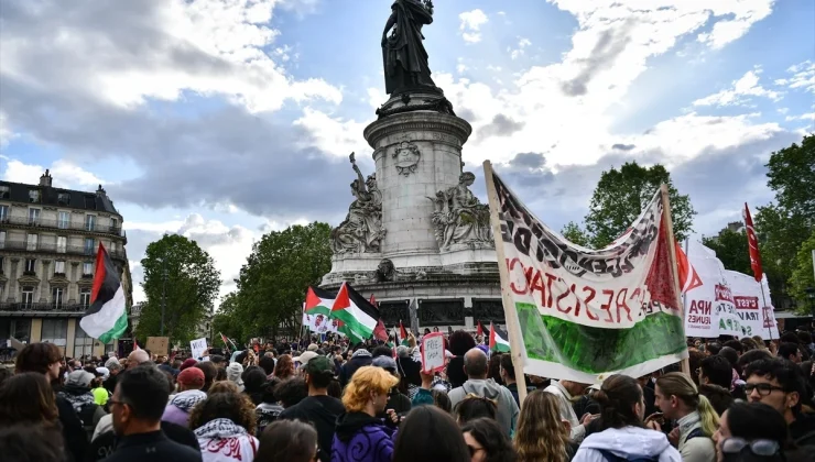 Paris’te Filistinlilerin Nekbe’nin 76. yıl dönümü için gösteriler düzenlendi