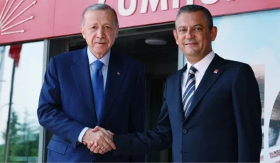 İşte Cumhurbaşkanı Erdoğan ve CHP lideri Özel’in birbirilerine aldığı hediyeler