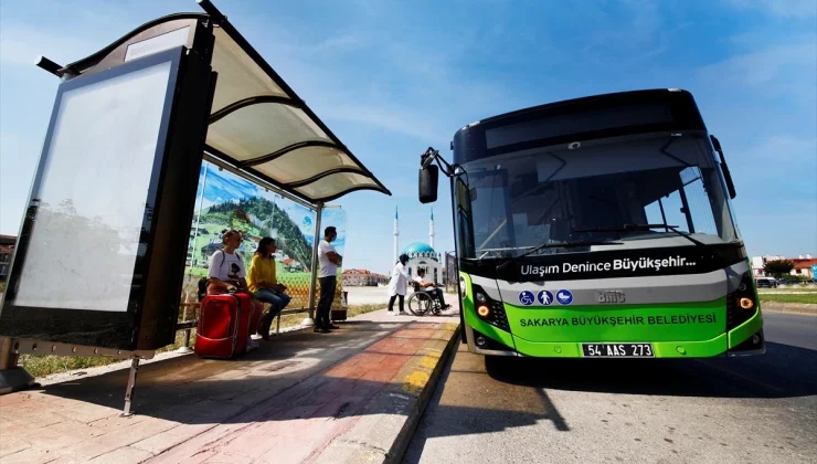 Sakarya Büyükşehir Belediyesi, Kurban Bayramı süresince 100 bin kişiyi ücretsiz taşıdı