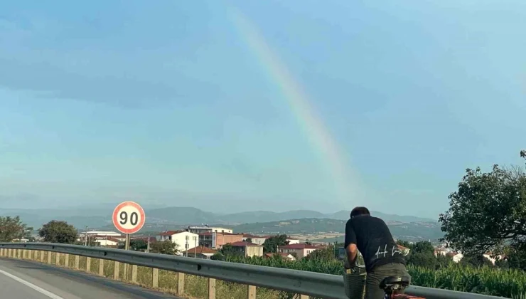 Biga’da Yağmur Sonrası Gökkuşağı Şöleni