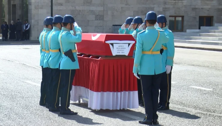 TBMM’de Ahmet Mukadder Çiloğlu için tören düzenlendi