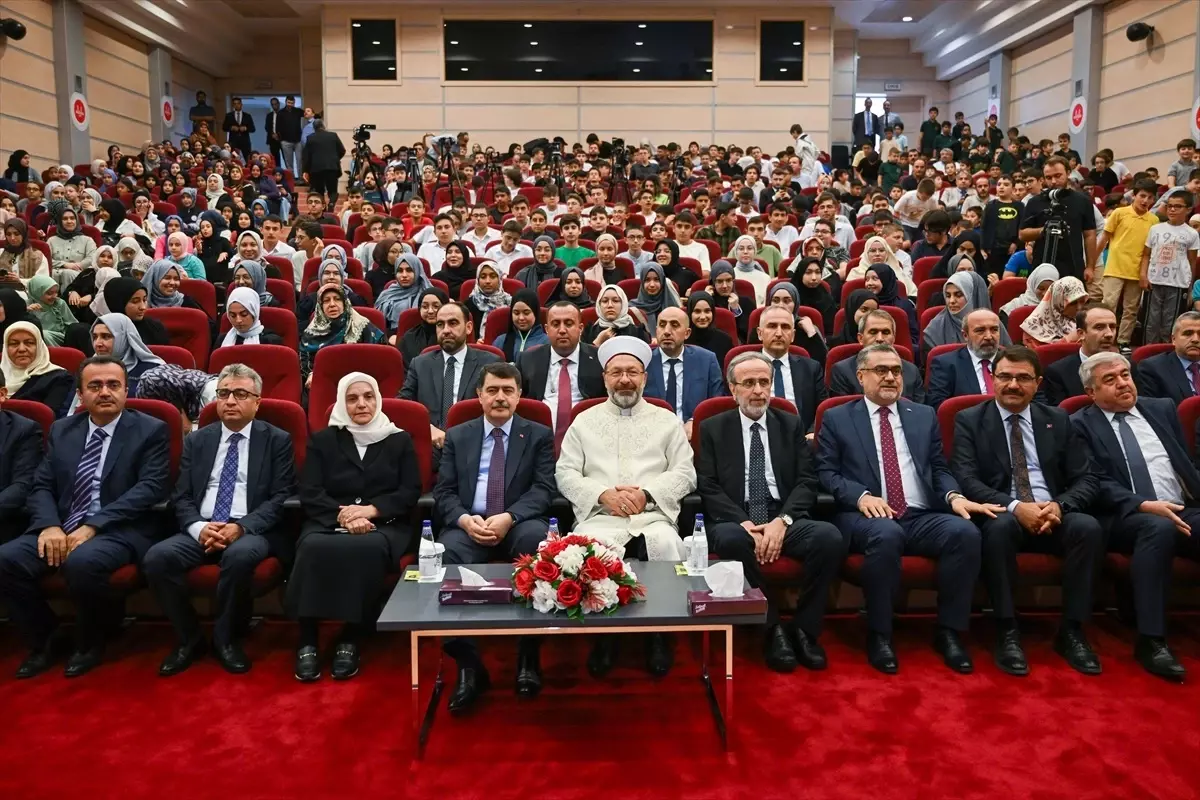 Diyanet İşleri Başkanı Erbaş: İmam Hatiplerde Hafız Öğrenci Sayısı Artış Gösterdi