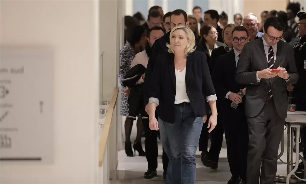 Le Pen’in Dava Süreci, Siyasi Geleceği Tehlikede