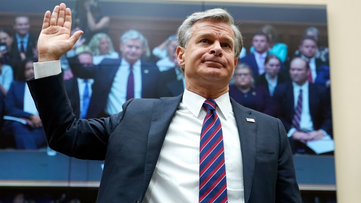 FBI Direktörü Wray, istifa edeceğini açıkladı